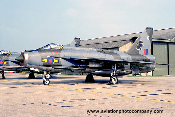 RAF 11 Squadron English Electric Lightning F.3 XP764/O (1977)