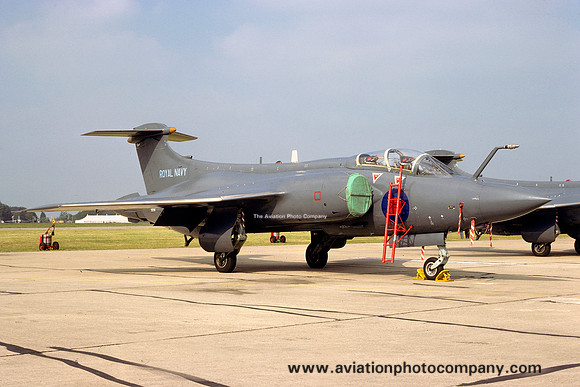 Royal Navy Blackburn Buccaneer S.2 XV358 (1977)