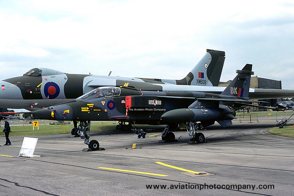 RAF 17 Squadron Sepecat Jaguar GR.1 XZ388/BK (1977)