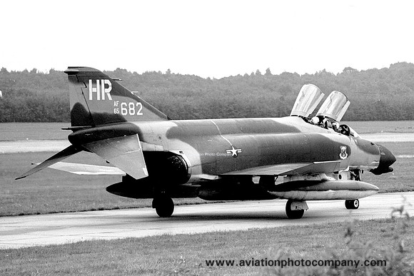USAF 50 TFW 10 TFS McDonnell F-4D Phantom 65-0682/HR (1970)