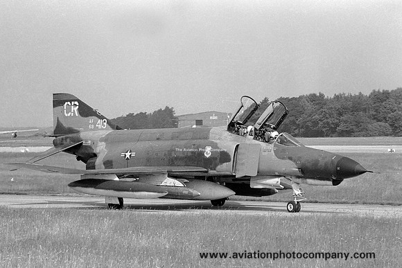 USAF 32 TFS McDonnell F-4E Phantom 68-0413/CR (1970)