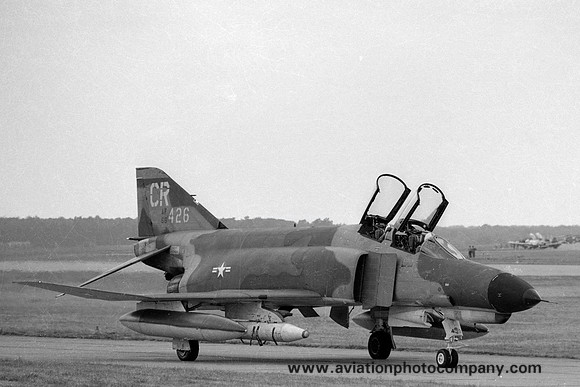 USAF 32 TFS McDonnell F-4E Phantom 68-0426/CR (1970)