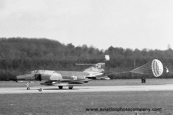 USAF 32 TFS McDonnell F-4E Phantom 68-0452/CR (1970)