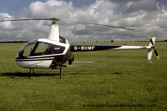 Robinson R.22 G-BUMF (1988)