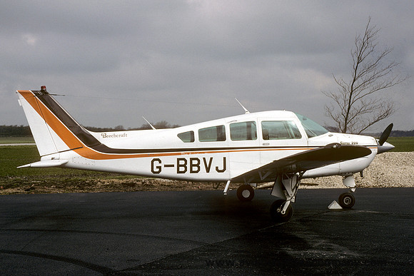 Beech B24R Sierra 200 G-BBVJ (1988)