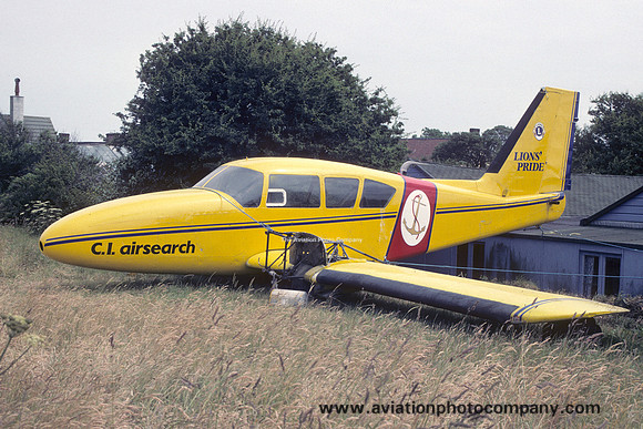 Piper PA-23-250 Aztec E G-BBWM (1988)