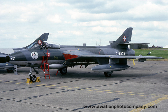 Swiss Air Force Patrouille Suisse Hawker Hunter F.58 J-4022 (1981)