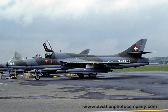 Swiss Air Force Hawker Hunter T.68 J-4206 (1981)