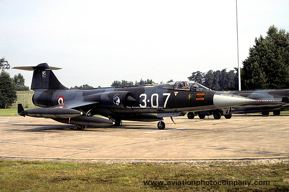 Italian Air Force 3 Stormo Lockheed F-104G Starfighter MM6561/3-07 (1981)