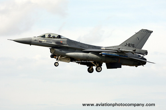 Dutch Air Force 322 Squadron General Dynamics F-16AM Fighting Falcon J-876 (2007)