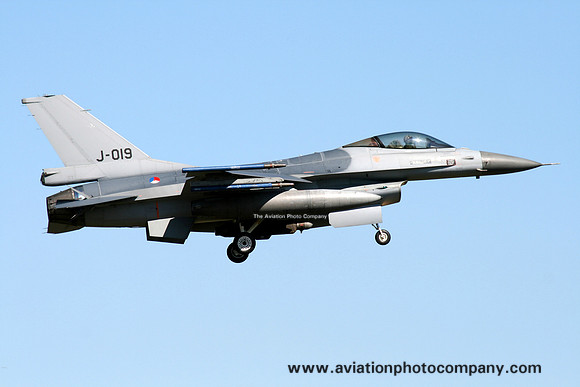 Dutch Air Force General Dynamics F-16AM Fighting Falcon J-019 (2007)
