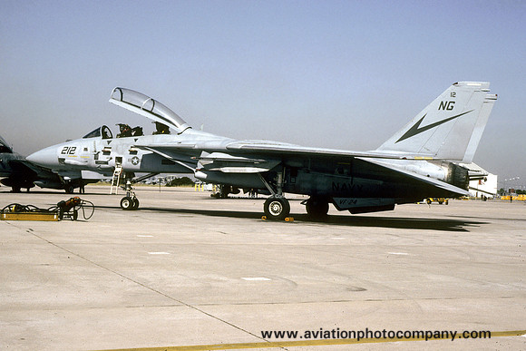 US Navy VF-24 Grumman F-14A Tomcat 160905/NG-212 (1992)