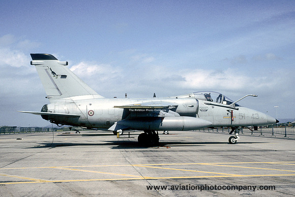 Italian Air Force 51 Stormo Aeritalia AMX MM7132/51-43 (1995)