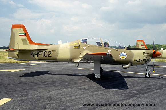Kuwait Air Force 19 Squadron Short Tucano T.52 KAF102 (1995)
