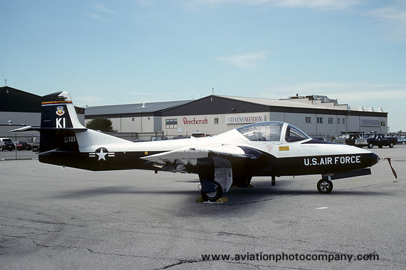 USAF 410 BW Cessna T-37B Tweet 60-0121/KI (1993)