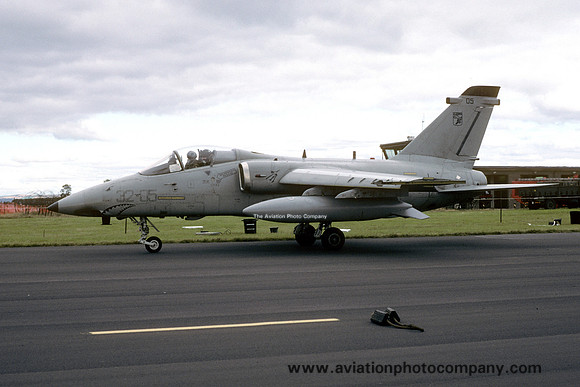 Italian Air Force 32 Stormo Aeritalia AMX MM7155/32-05 (1995)