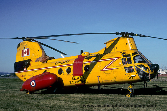 Canadian Air Force 424 Squadron Boeing-Vertol CH-113A Labrador 11307 (1995)