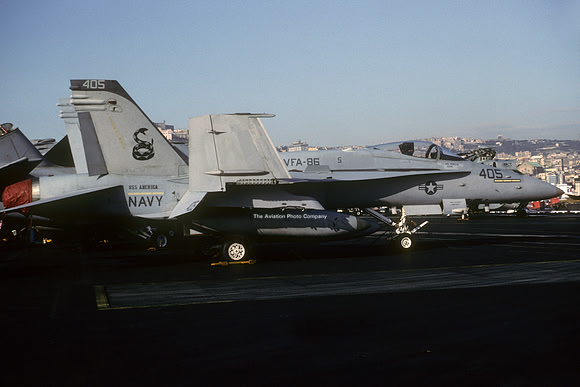 US Navy VFA-86 McDonnell Douglas F/A-18C Hornet 163458/AB-405 on board USS America (1992)