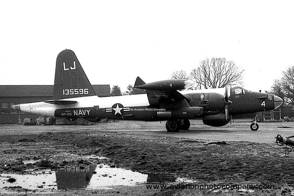 US Navy VP-23 Lockheed P2V-5/SP-2E Neptune 135596/LJ-4 (1960)