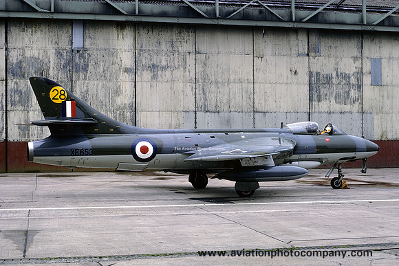 RAF 4 FTS Hawker Hunter F.6 XE653/28 (1968)