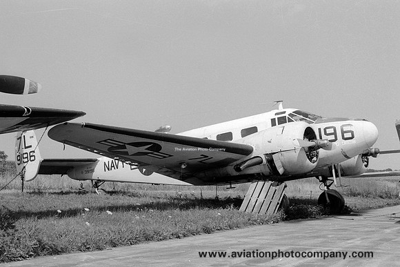 US Navy Los Alamitos Beech UC-45J Expeditor 39196/7L (1975)