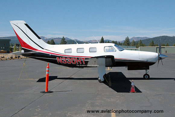 Piper PA-46-310P Malibu N330HT at Truckee (2007)