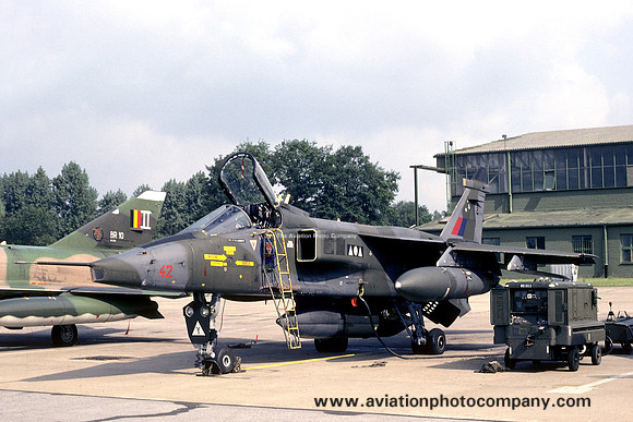 RAF 2 Squadron Sepecat Jaguar GR.1 XZ105/Y (1978)