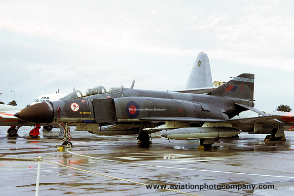 RAF 6 Squadron McDonnell F-4M Phantom FGR.2 XT895/P (1974)