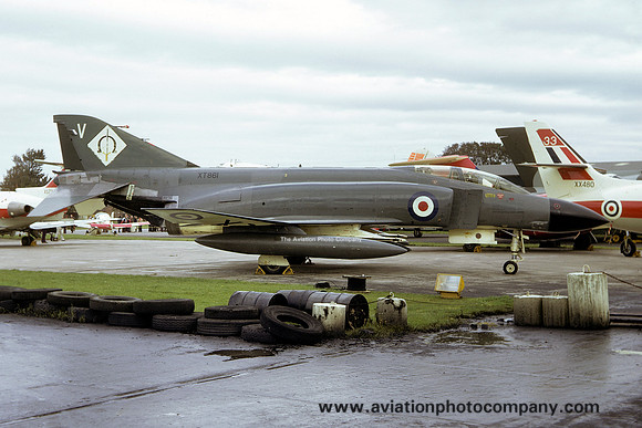 Royal Navy PTF McDonnell F-4K Phantom FG.1 XT861/V (1974)