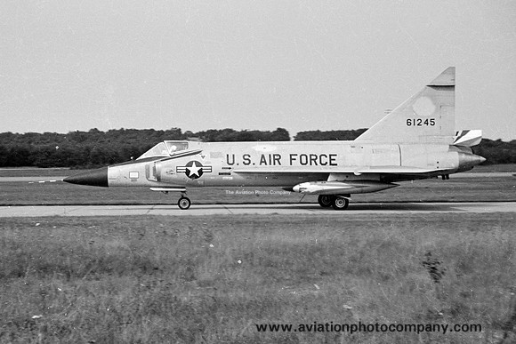 USAF 32 FIS Convair F-102A Delta Dagger 56-1245