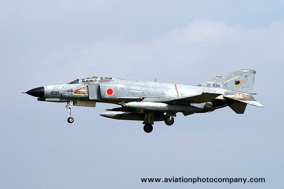 JASDF 301 Hikotai McDonnell F-4EJ Phantom 37-8316 (2007)