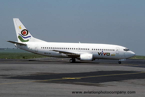 Viva Air Boeing 737-3Q8 EC-EII (1988)