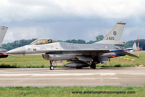 Dutch Air Force 313 Squadron GD F-16AM Fighting Falcon J-620 (2004)