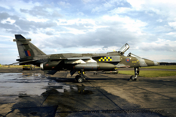 RAF 54 Squadron Sepecat Jaguar GR.1 XX727 (1977)
