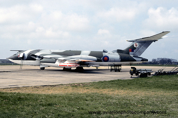 RAF 57 Squadron Handley Page Victor K.2 XL164 (1979)
