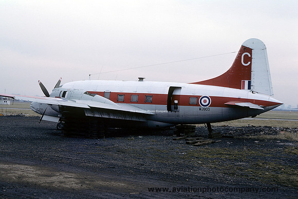 RAF Vickers Varsity T.1 WJ903/C dumped at Abbotsinch (1979)