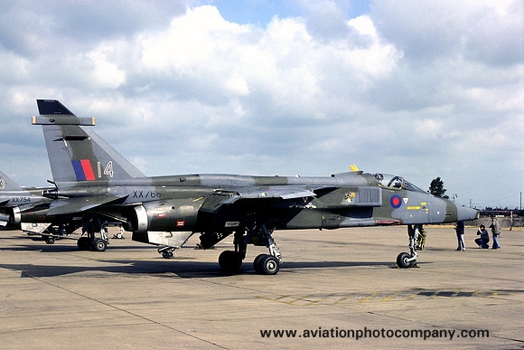 RAF 226 OCU Sepecat Jaguar GR.1 XX766/14 (1979)