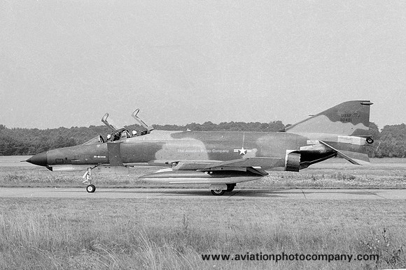 USAF 32 TFS McDonnell F-4E Phantom 68-0401 (1969)