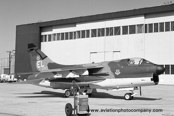 USAF 23 TFW LTV A-7D Corsair 72-0210/EL (1973)