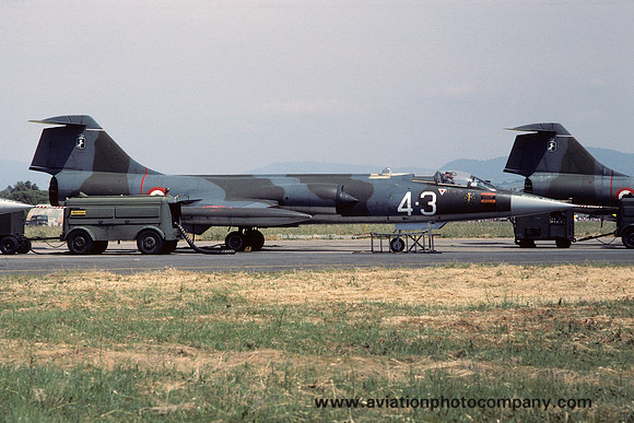 Italian Air Force 4 Stormo Lockheed F-104S Starfighter "4-3" (1981)