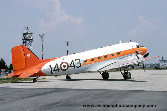 Italian Air Force 14 Stormo Douglas C-47A MM61777/14-43 (1981)