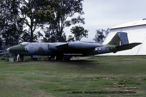 RAAF English Electric Canberra B.20 A84-223 (1982)