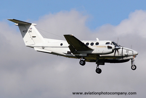 US Army Beech C-12R Huron 94-0324 at Prestwick (2009)
