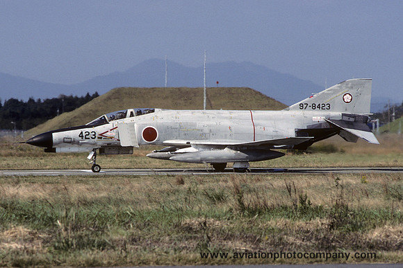 JASDF 305 Hikotai McDonnell F-4EJ Phantom 97-8423 (1987)