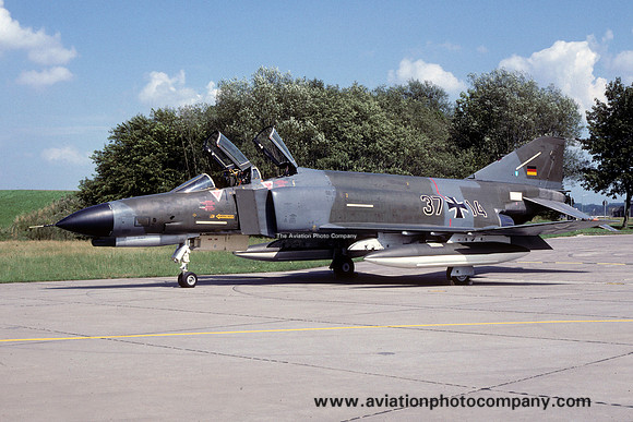 German Air Force TSLw1 McDonnell F-4F Phantom 37+14 (1995)