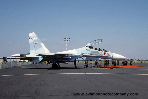 Russian Air Force Sukhoi Su-27UB Flanker 66 (1991)