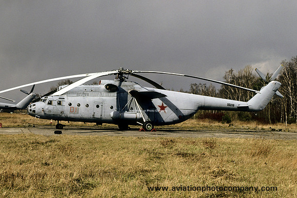 Russian Air Force 239 GOVP Mil Mi-6A Hook 01