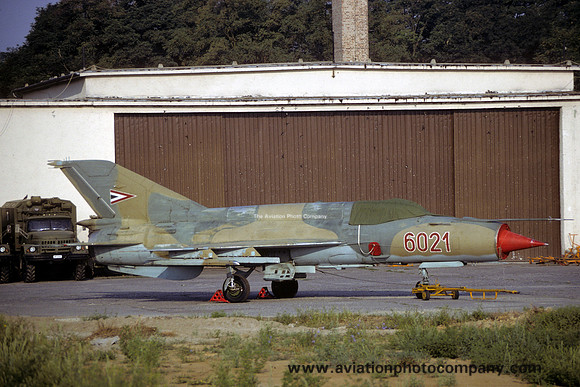 Hungarian Air Force Mikoyan MiG-21bis 6021 (1992)