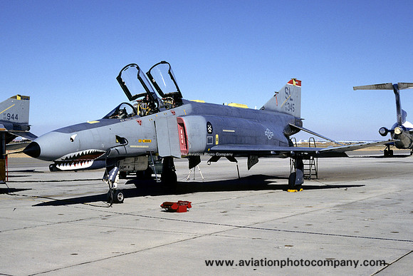 Ex USAF McDonnell F-4E Phantom 68-0345/SL at Mojave (1993)