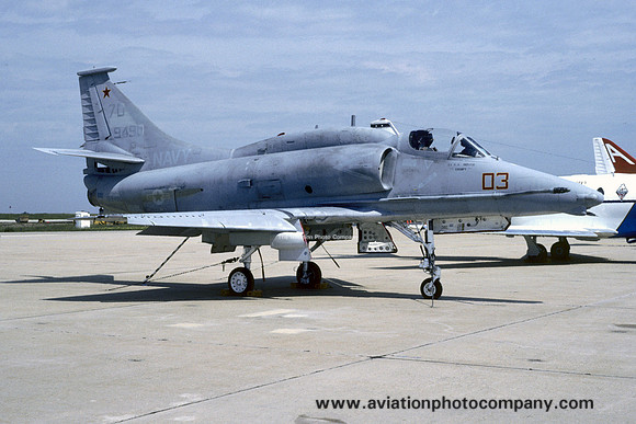 US Navy Dallas Douglas A-4M Skyhawk 159490/7D-03 (1993)